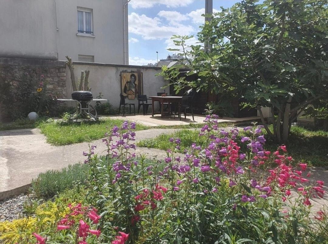 Gare En Face A Pied - Paris 10Mn - Parking Prive Gratuit - De 1 A 8 Personnes - Souplex - Tout Equipe - Entierement Renove Montmagny Εξωτερικό φωτογραφία